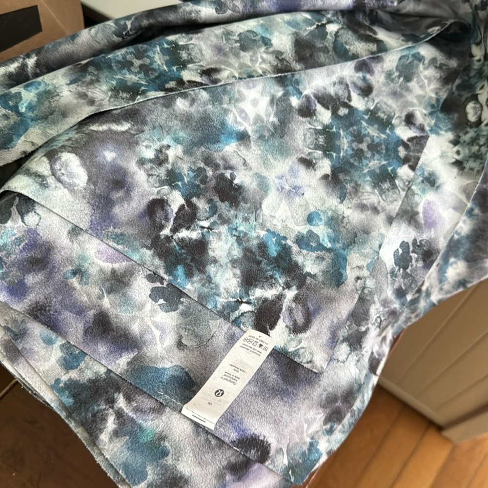 Lululemon mat towel